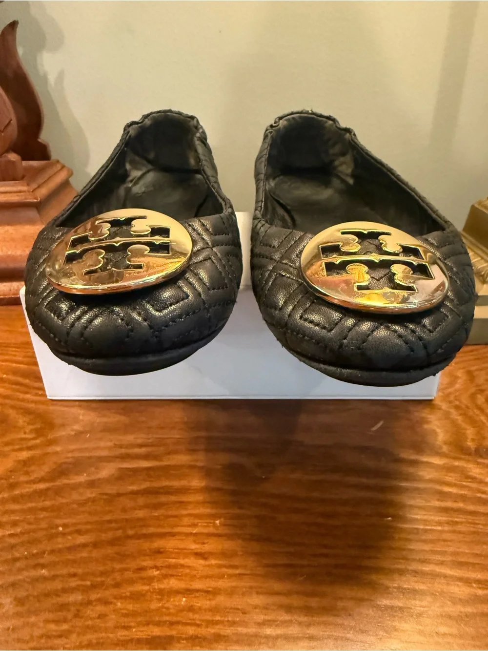Tory Burch Quilted Minnie Ballet Flat in Perfect Black/Gold MSRP$238 Size 8